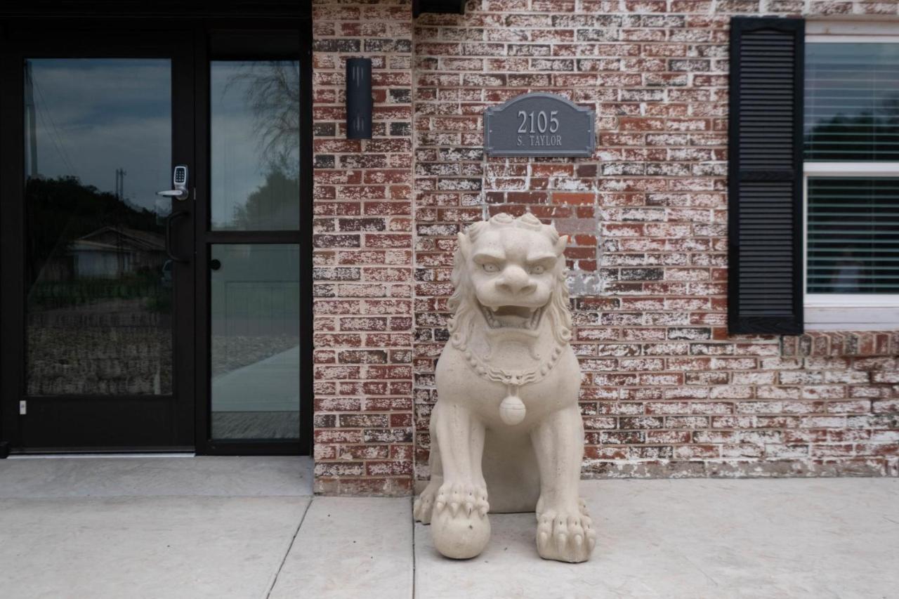 Dragon On Taylor St Apartment Amarillo Exterior photo